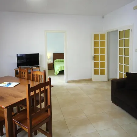 Lejlighed Renovado, Centrico Y Luminoso A 100m De La Playa Del Puerto, - Es-228-37 Llança