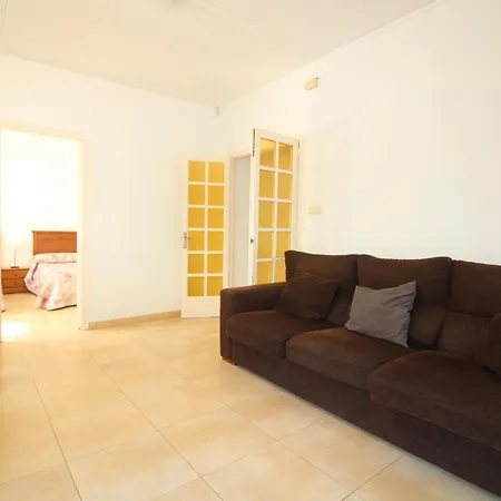 Renovado, Centrico Y Luminoso A 100m De La Playa Del Puerto, - Es-228-37 Llança